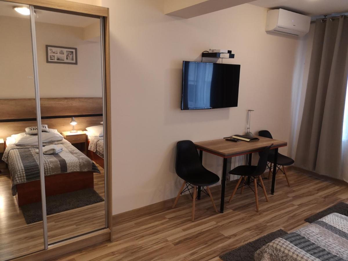Hotel 1 Płock Extérieur photo