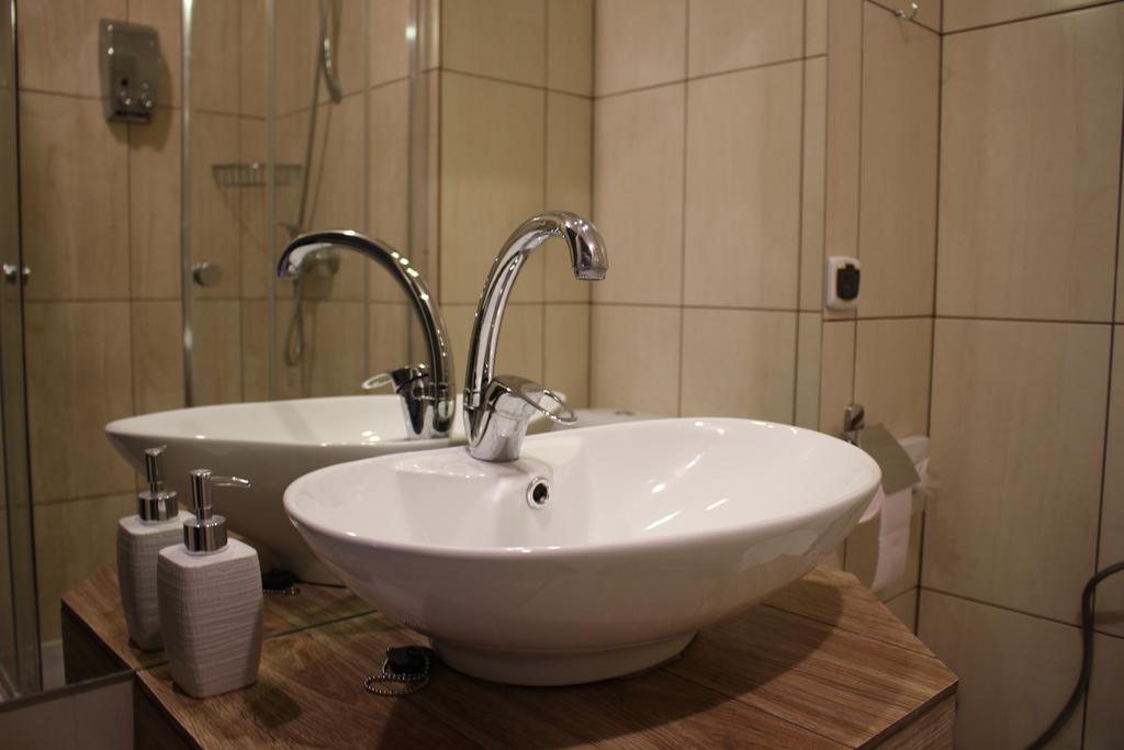 Hotel 1 Płock Extérieur photo