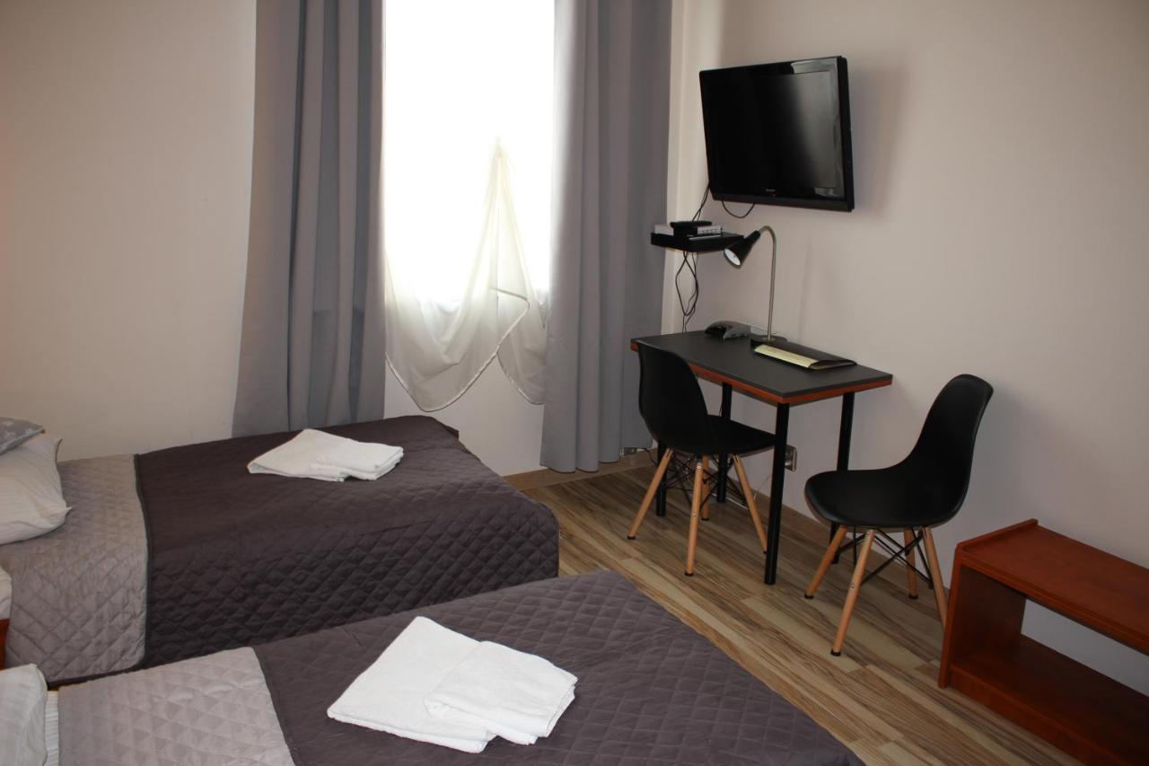 Hotel 1 Płock Extérieur photo